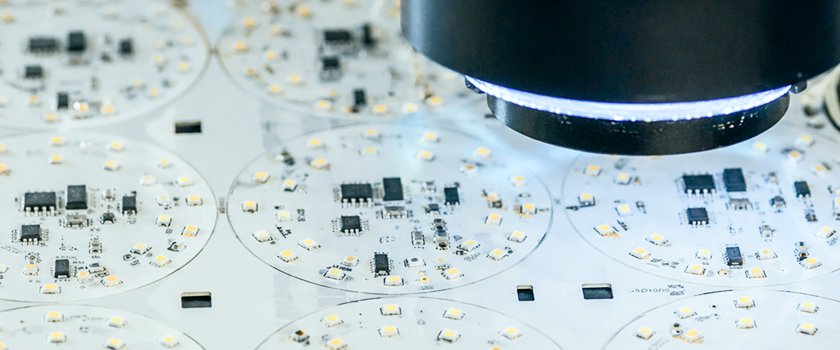 Dettagli allegato Assemblaggio-SMT-di-sistemi-LED-Cover-Luxe